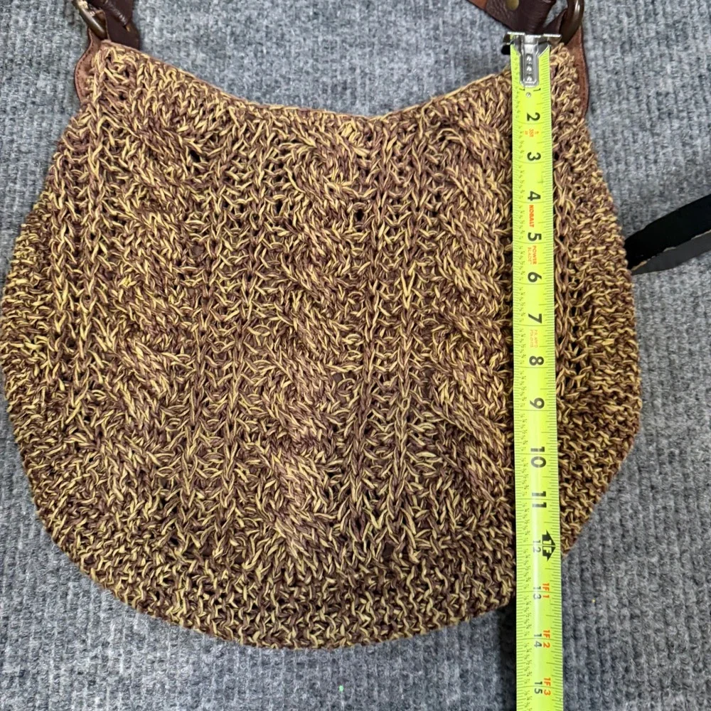 Vintage GAP 2001 Woven Raffia Hobo Bag Brown Leather Strap Textured Boho Earthy